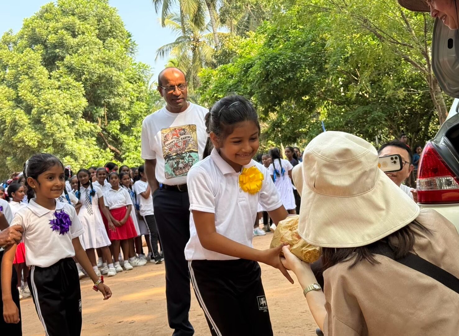 20251017_053816423_iOS