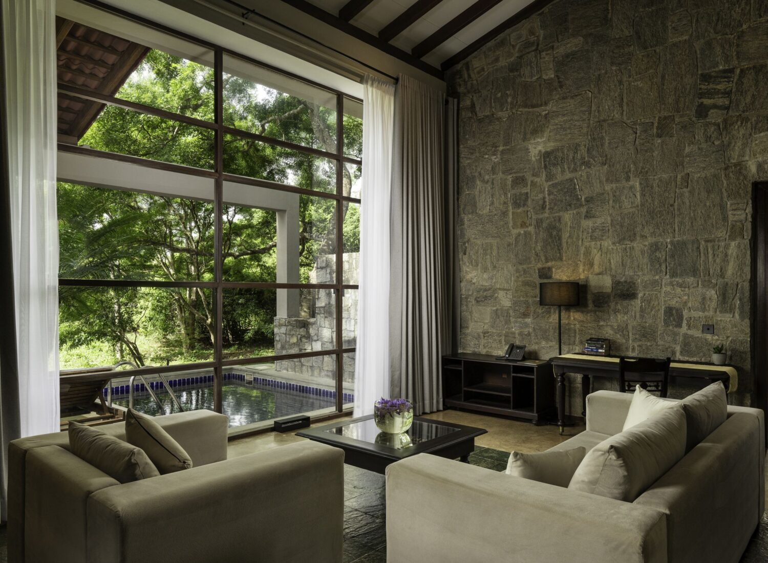 ayugiri-Suite with Plunge Pool_4-s