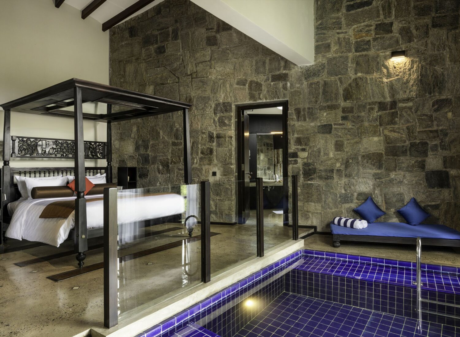 ayugiri-Suite with Plunge Pool_6-s